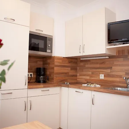 Appartement-gästehaus Ursula *