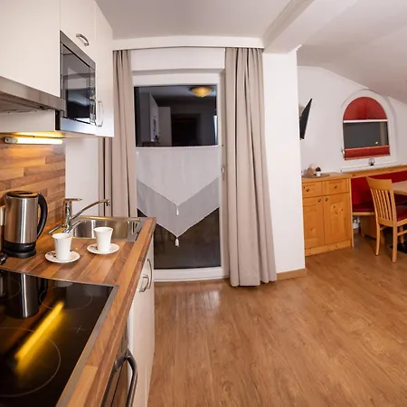 Appartement-gästehaus Ursula *